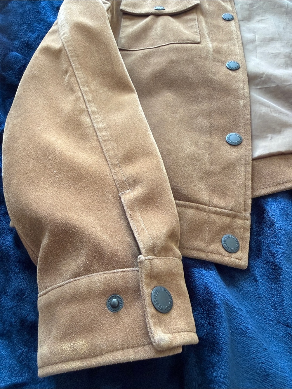 Levi's Brown Suede Trucker Jacket - Picture 5 of 5